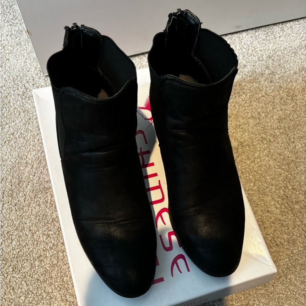 Chinese Laundry Sequoia Boots - Picture 2 of 11